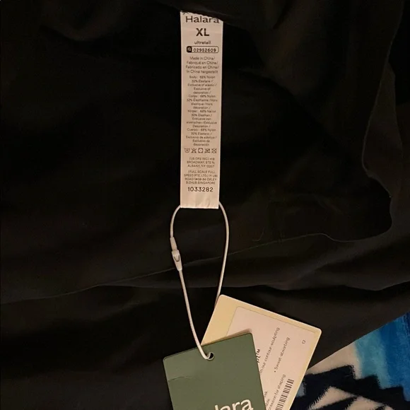 Ultra Tall HALARA Black High-Rise Active Leggings - Picture 3 of 3